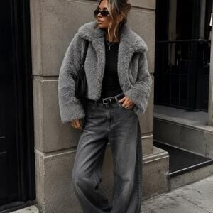 YEMBULK Gray Faux Fur Cropped Jacket Small Plush Oversized Collar Y2K